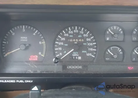 1992 Dodge Dakota z USA, uszkodzony, nr VIN 1B7FL26X6NS683819